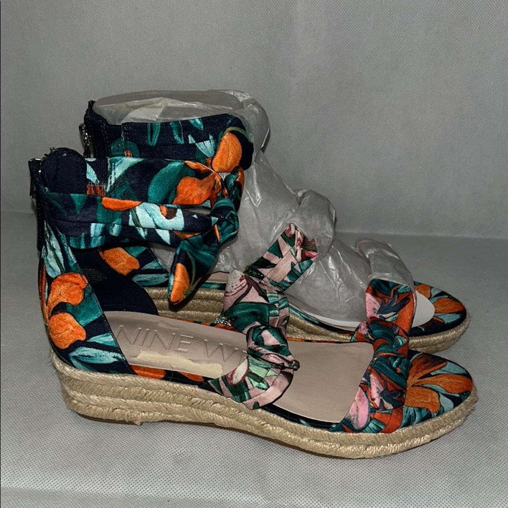 Nine West tropical floral espadrille NIB size 6.5